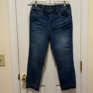 Grace and Lace Released Hem Capri Elastic Pull on style Jeans